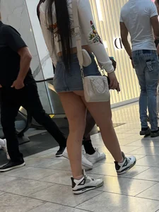 Thick Mall Booty