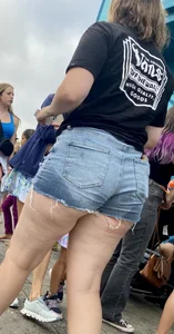 Assortment of ass in nice shorts