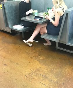 Anyone have any pics of candid girls wearing Crocs?