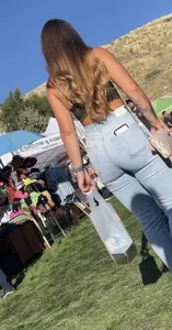 Hot college girl squeezed into those jeans