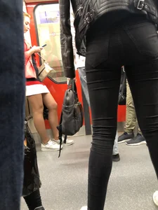 Hot Ass and Legs in Black Tight Jeans in the Subway Train Creep Closeups