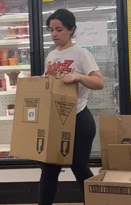 Cute Bare-Faced College PAWG with VPL on HEAVY ASS