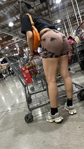 Costco Latina. So hot the way she bend over