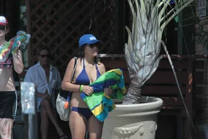 Florida beach and bikini girls