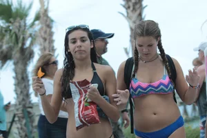 Florida beach and bikini girls