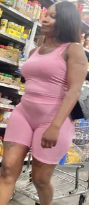 Huge Booty Ebony Milf in all Pink (vpl)
