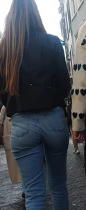 Nice looking girl with a little sexy bubble ass in tight jeans