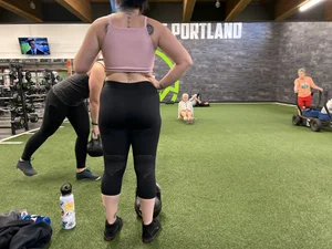 Gym PAWG Pt2 (nike pro leggings, juicy booty(oc))
