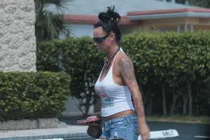 Huge collection of sexy girls out in bikinis in Florida