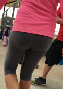 Candid girls in leggings and tights