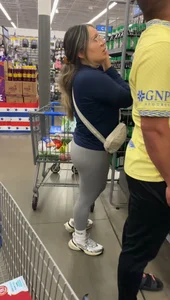 Latina with nice VPL