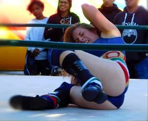 Candid wrestling girls