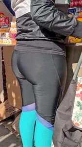 Thick Booty in the market