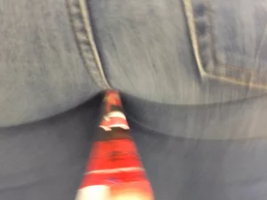 Walmart milf shopping in tight jeans looking hot