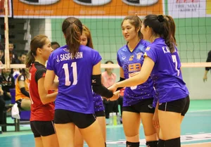 Thai candid volleyball girls