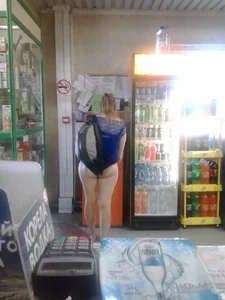 Chubby Girl in Tights with Big Booty Supermarket Creepshot