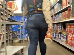 Fat ass latina teen working