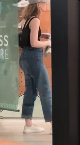 Ass in blue jeans pt1