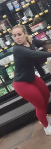 Latina milf w fat ass, in red leggings