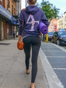 Yoga chick in tight leggings with vtl