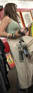 Busty gray flare leggings