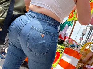 MEXICO CITY TIANGUIS MILF ASS