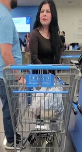 Mexican MILF with fantastic BBL (OC)