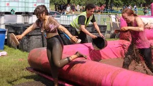 Bristol Pretty Muddy 5k race girls 2019