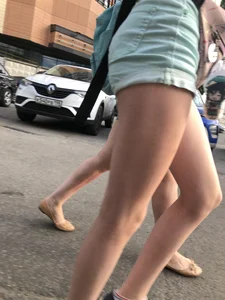 Hot Young Teen’s Legs And Booty in Shorts - Passing By on the Street Creepshot