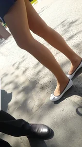 Teen Girl’s Legs in Flats Street Candid Photos Collection