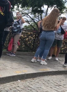 Insane jeans ass, pretty face, and fun personality