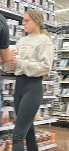 black leggings nugget