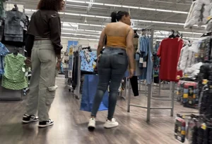 Phat Ass Puerto Rican Milf Can’t stop bending over in front of me / AE Jeans / Walmart