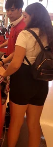Random hotties booty batch mall