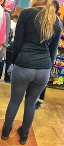 PAWG blonde in grey leggings while shopping