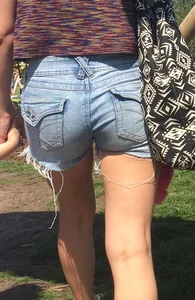 Milf booty in denim shorts