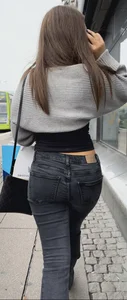 Perfect Jeans, Perfect Girl [oc]