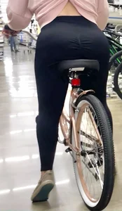 Pawg at Walmart (almost busted by hubby)