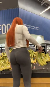 Latina + Leggings + Tight ass