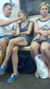 Milf in a Short Dress Subway Creepshot, Hot Crossed Legs