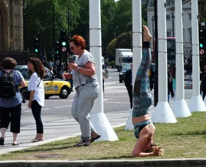 Candid sexy yoga girls