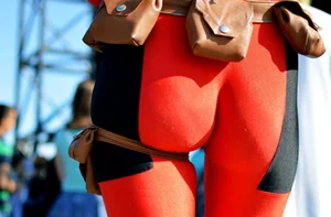 Sexy girl dressed as Deadpool with a nice ass