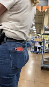 Same Kroger milf Pawg Diff day & Jeans. Caught
