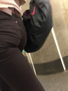Small Ass in Tight Pants Subway Closeup Creepshot