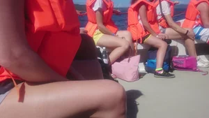 Milf in yellow shorts with vpl and a wedgie