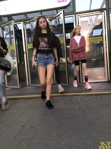 Girls in Shorts with Hot Skinny Legs Street Creepshots