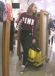 Cutie in leggings at the store