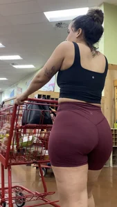 Thick booty shorts latina