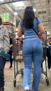 Baddie in all blue