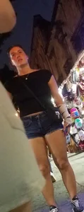 thick legs, peach in shorts